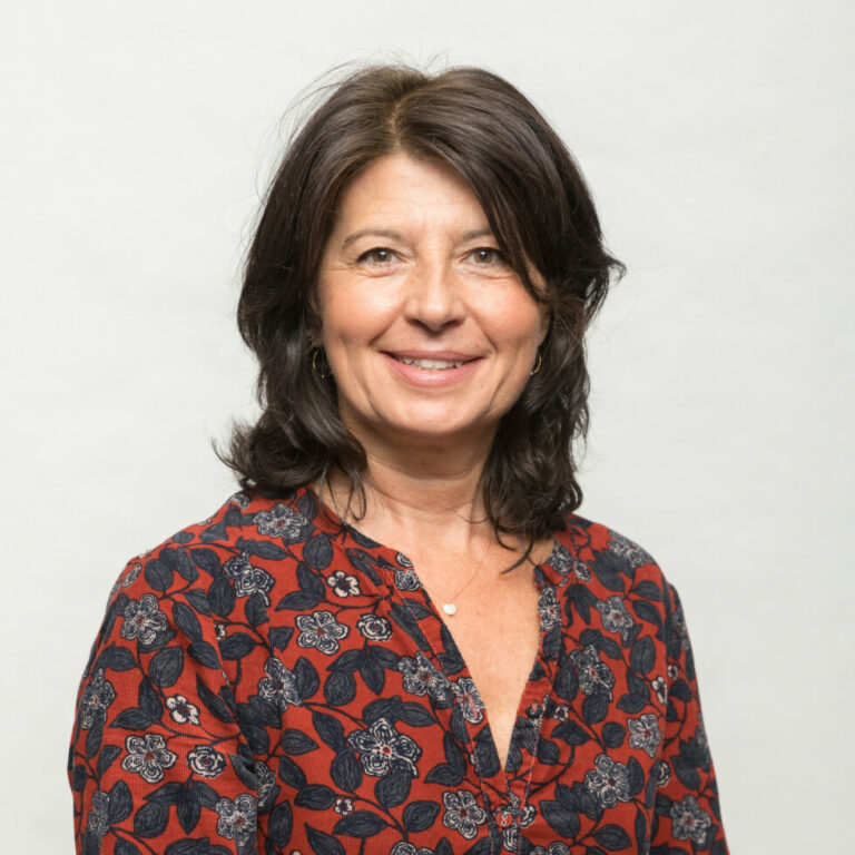 Photo du Dr Pioud Raphaëlle, chirurgien gynécologue et sénologue à l'Hôpital Privé du Confluent à Nantes